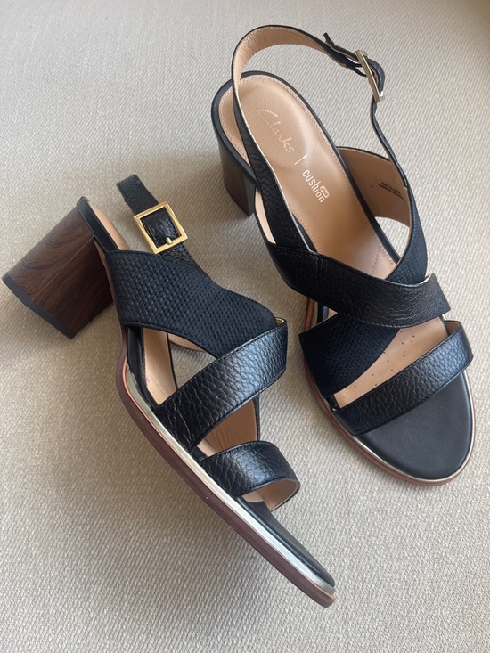 Clarks Shoes - CLARKS COLLECTION | Black Leather Block Heel Sandals | Women’s 9